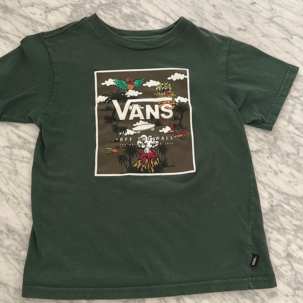 Boys size 6 Vans t-shirt